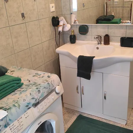 Anna Appartement Cesky Dub